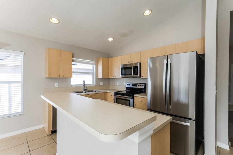 Building Photo - 11515 Mountain Bay Dr