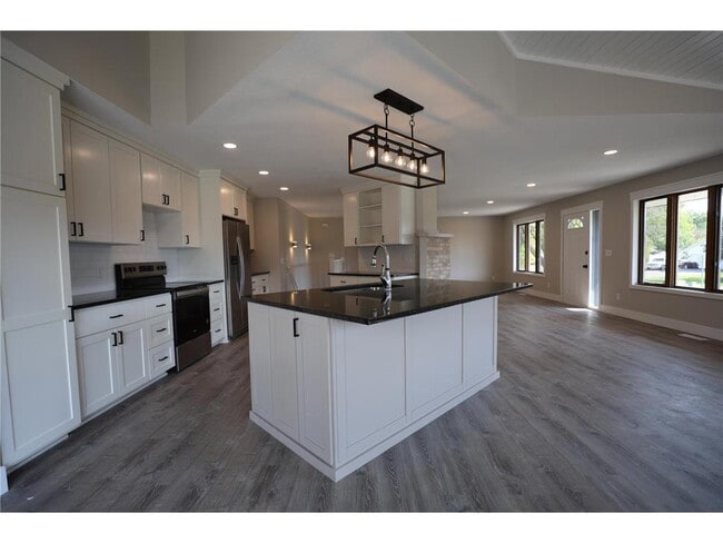 Building Photo - 3305 200th St W