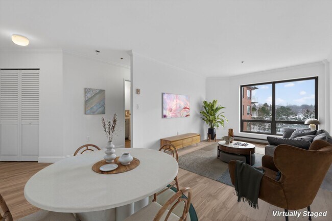 Building Photo - Breakwater Condominiums #501-South Portland: 1 BR Condo with water-front access Available 06/01/2...