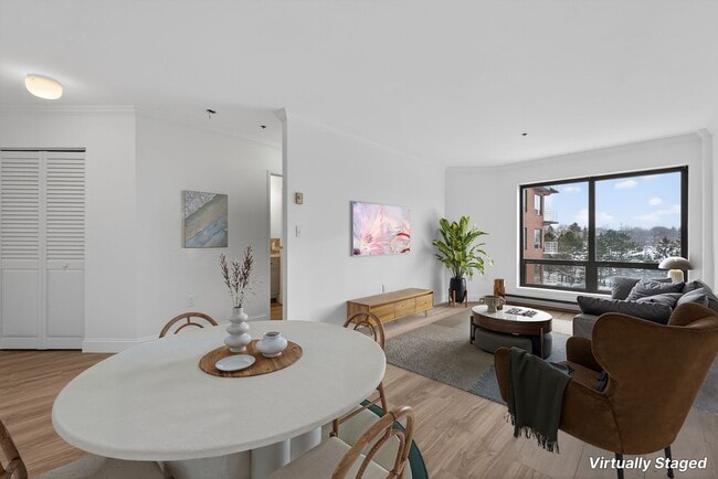 Building Photo - Breakwater Condominiums #501-South Portland: 1 BR Condo with water-front access Available 5/1/26 ...