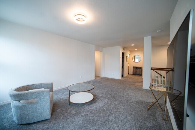 Building Photo - 2114 Reed Grass Way