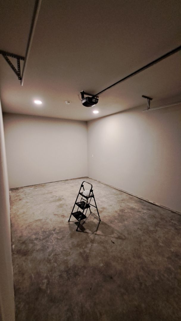 Building Photo - 3113 E Camellia Way
