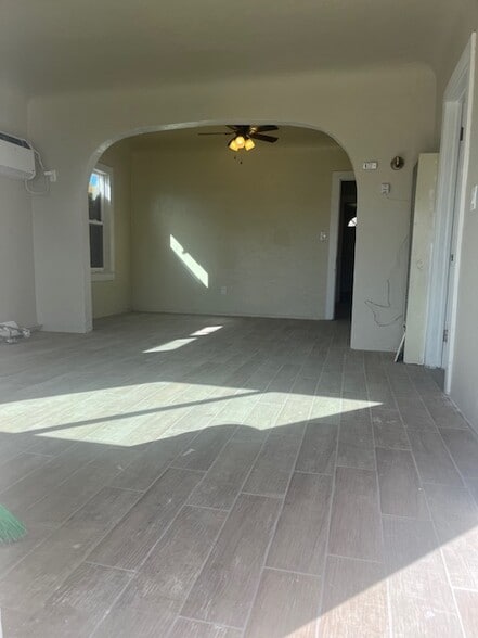 Primary Photo - 2220 N King St