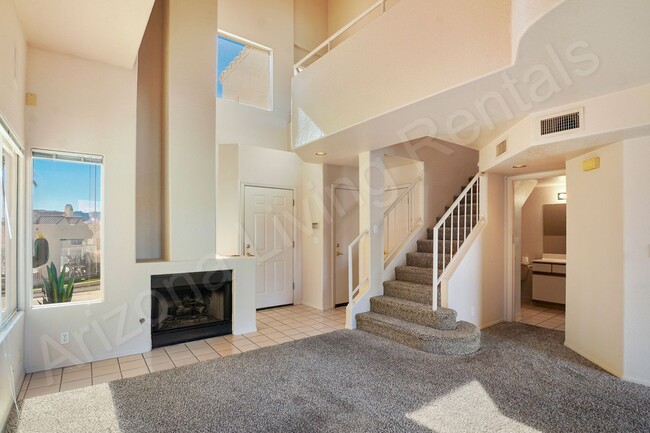 Building Photo - CONDO ON THE GREEN