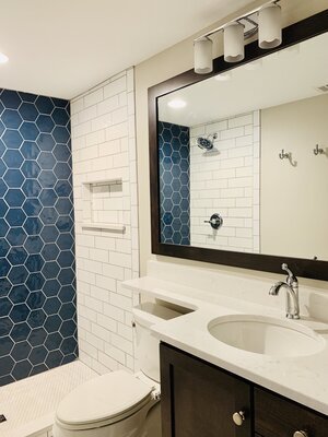 Bathroom 1 - 1672 B. South Milledge Avenue