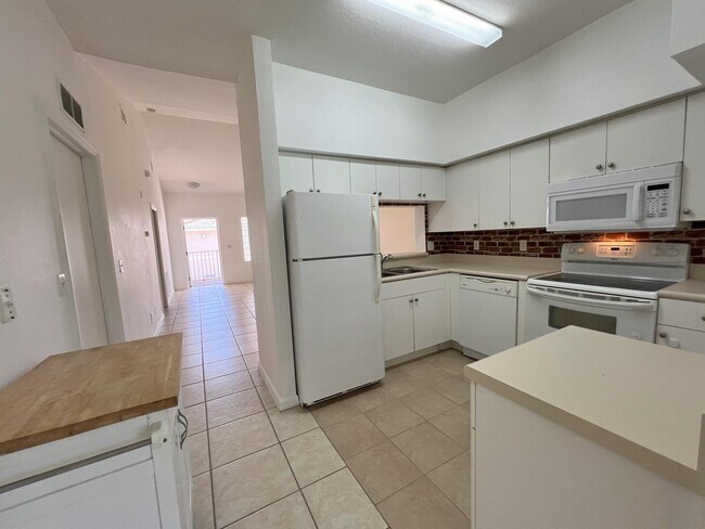 Building Photo - 8407 Bernwood Cove Loop