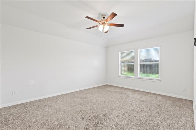 Building Photo - 704 Range Dr