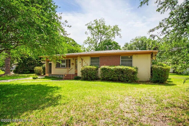 Building Photo - 6446 Ledbury Dr S
