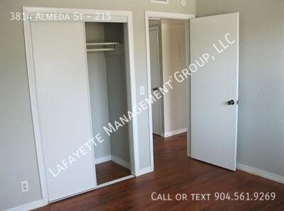Building Photo - 3814 Almeda St