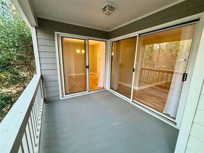 Building Photo - 58 Rumson Ct