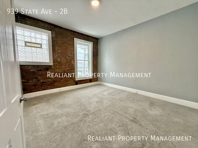 Building Photo - 939 State Ave