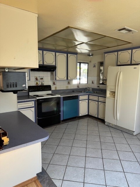 Building Photo - 1699 Rio Vista Dr