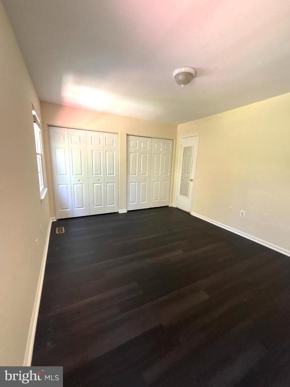 Building Photo - 10050 Wood Sorrels Ln