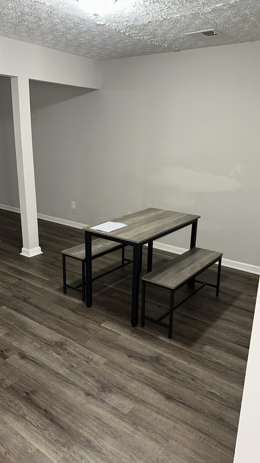 Building Photo - Room in Townhome on Waldrop Ln