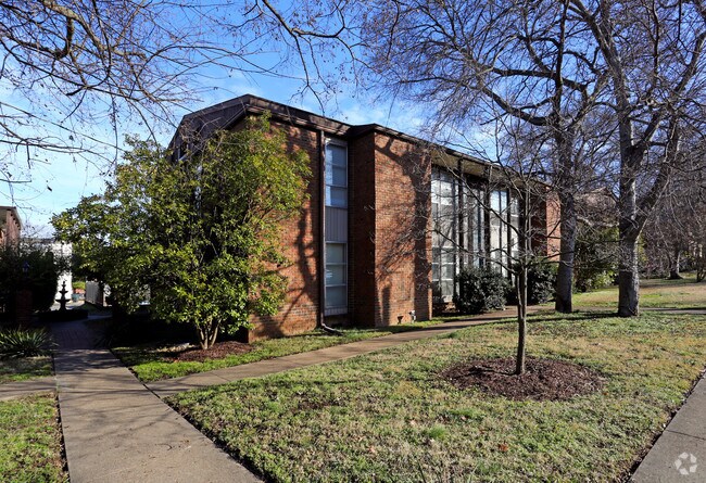 Primary Photo - Acklen Apartments