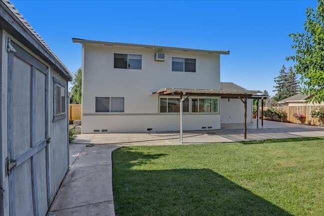 Building Photo - 2916 Biddleford Dr