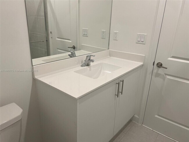 Building Photo - 16960 SW 288th Ter