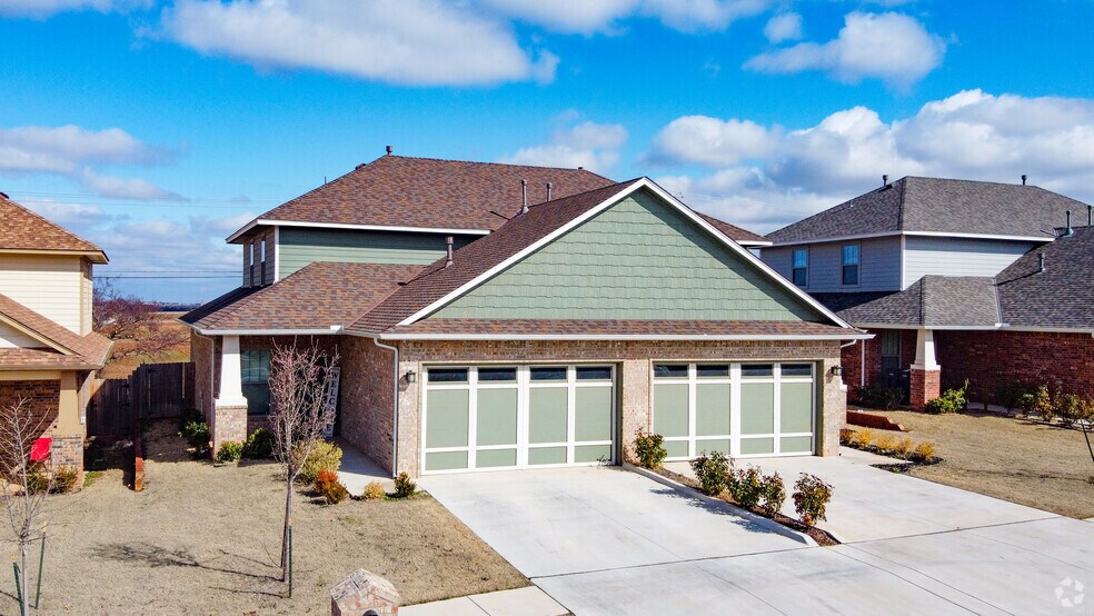 The Del Norte Duplexes 12221 Angeles Way Yukon OK 73099 Apartment