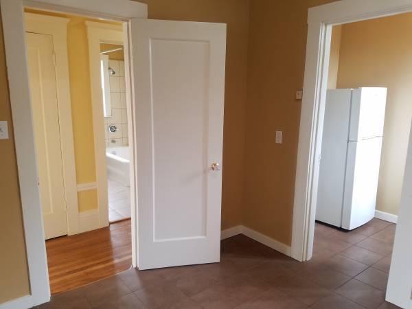 Building Photo - 2 bedroom in San Francisco CA 94121