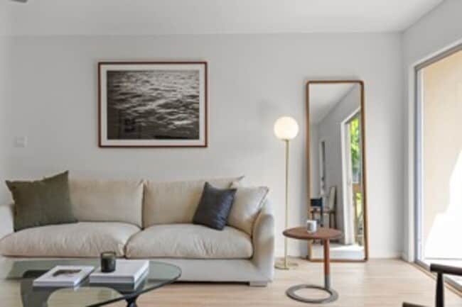 Building Photo - Windward Estates #M102