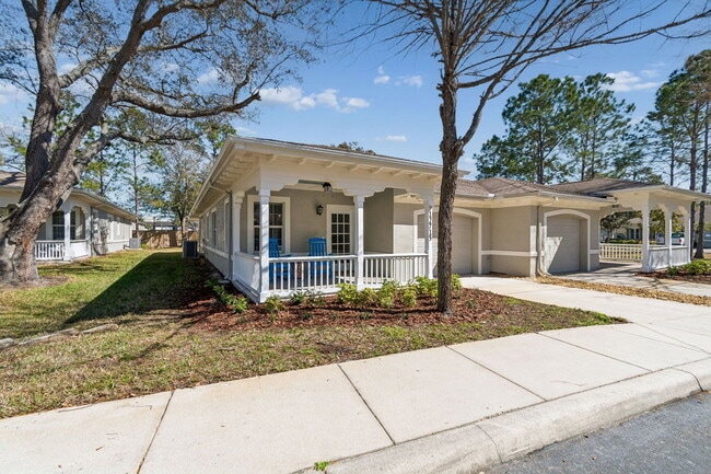Building Photo - 12715 Taylor Nicolas Dr