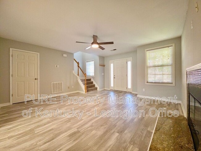 Building Photo - 2564 Rockaway Pl