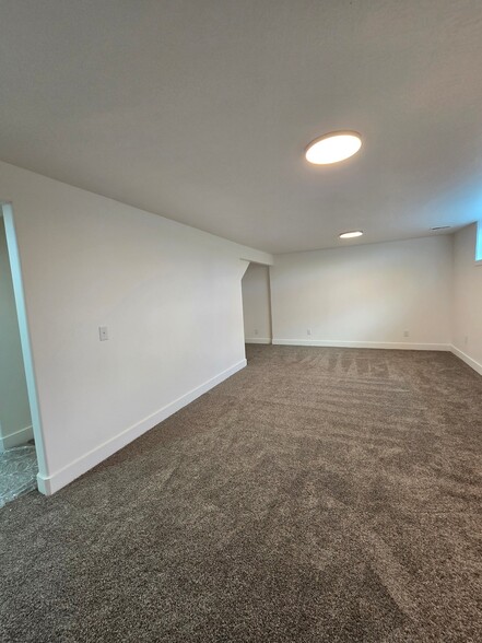 Building Photo - 1905 S 1600 W