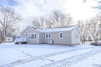 Building Photo - 3582 Upper Mountain Rd