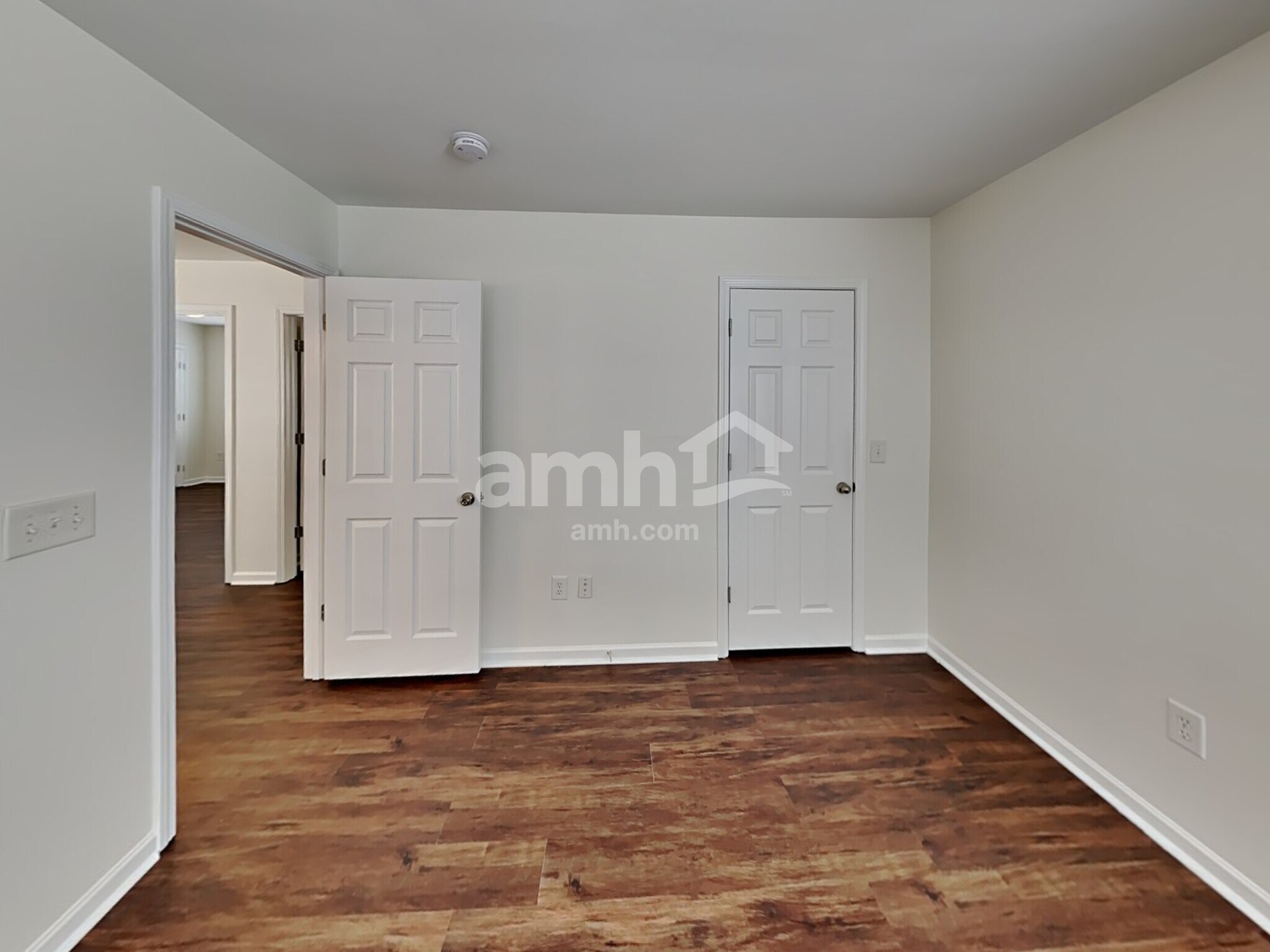 Building Photo - 9640 Turning Wheel Dr