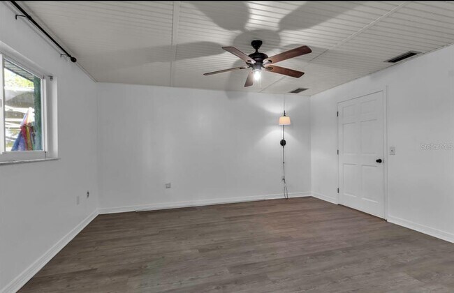 Building Photo - 20378 Emerald Ave