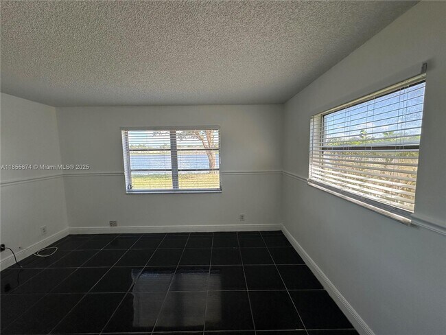 Building Photo - 8710 N Sherman Cir
