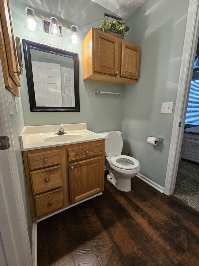 Building Photo - 1105 13th St