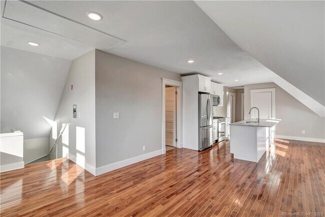 Building Photo - 22 Hubinger St