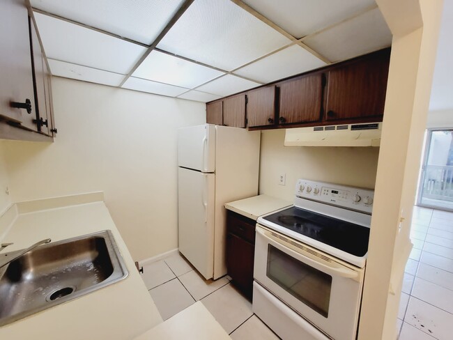 Building Photo - 1500 N Congress Ave