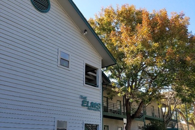 Primary Photo - 420 North St