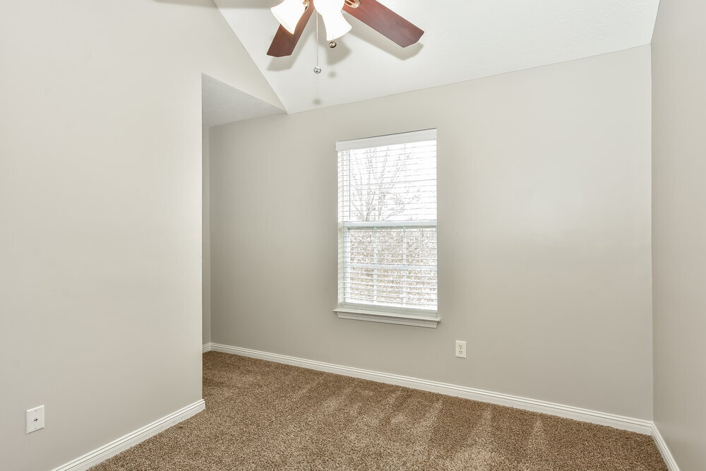 Building Photo - 601 Mable Dr
