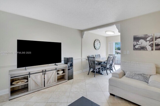 Building Photo - 222 SW 1st St