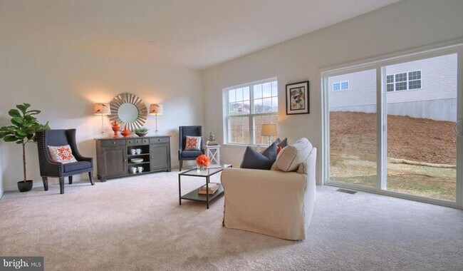 Building Photo - 1706 Shady Ln