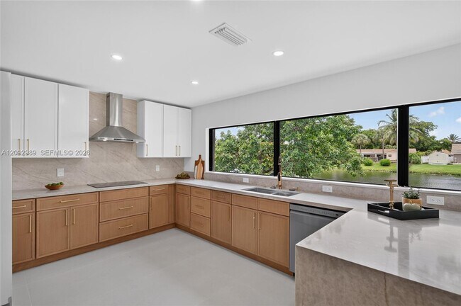 Building Photo - 8668 SW 50th St