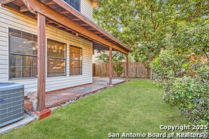Building Photo - 4903 Village Spring Dr