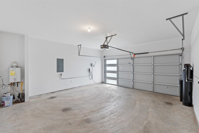 Building Photo - 14379 Sweet Mdw Trl