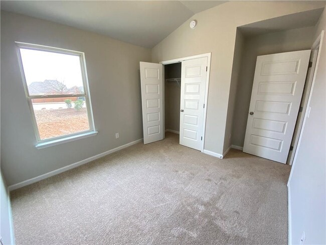 Building Photo - 3761 Prospect Point Dr