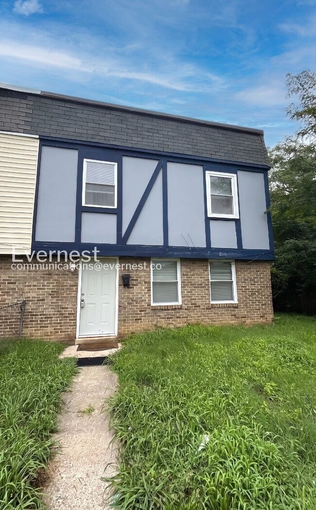 Building Photo - 3355 Dill Ave