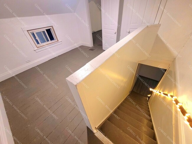 Building Photo - 1411 Bliss St