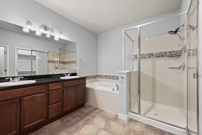 Building Photo - 6763 Morrison Dr