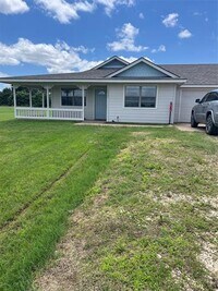 Building Photo - 1053 A Highland Dr