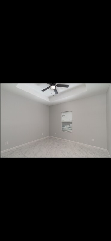 Building Photo - 1007 Hidden Hls St