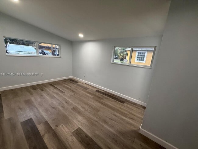 Building Photo - 1835 NE 153rd St