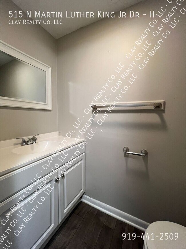 Building Photo - 515 N Martin Luther King Jr Dr