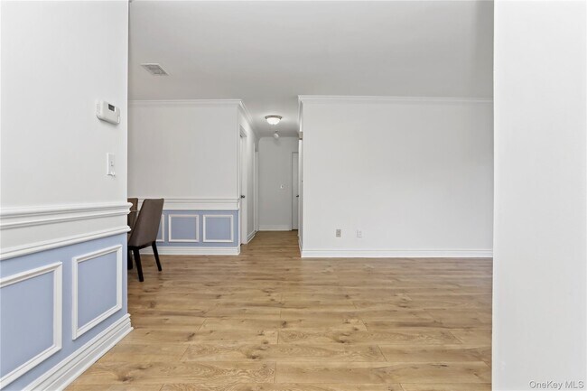 Building Photo - 21 Scenic Vw